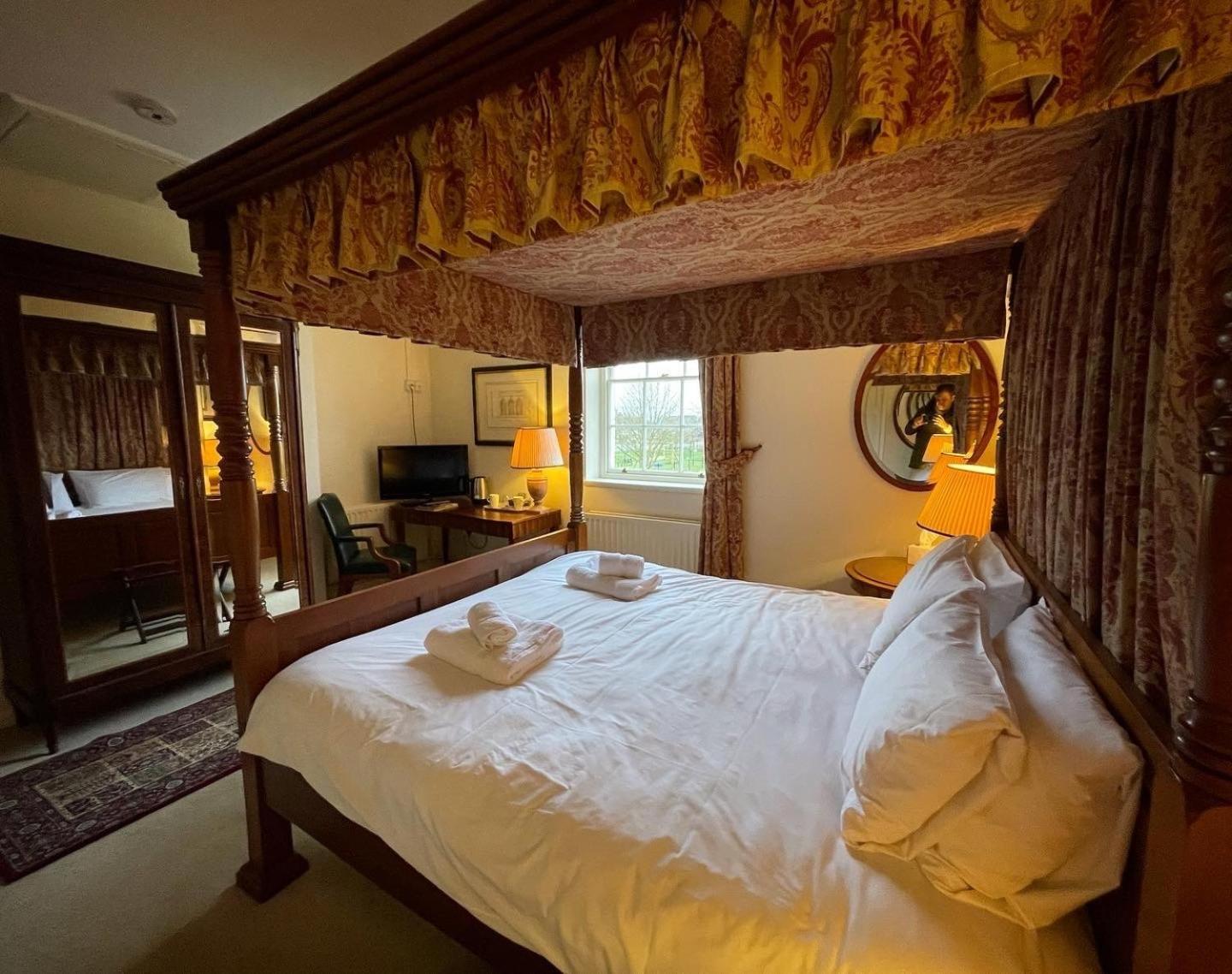 The Bedingfeld Arms Hotel Oxborough Eksteriør billede